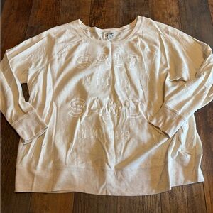 Women’s Old Navy cream salt in the air sand in my hair sweatshirt XXL
